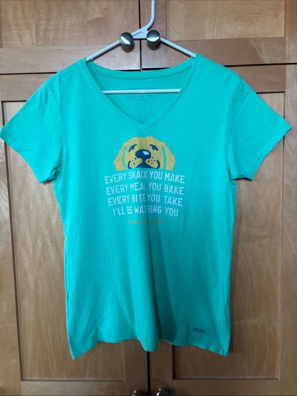 Life Is Good Women’s Green Dog V-Neck Tee with Yellow Dog Graphic-Size M-